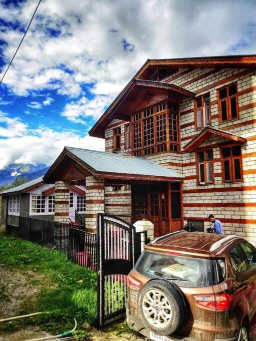 Aroma Taru Villa / Cottage ,Manali Екстериор снимка