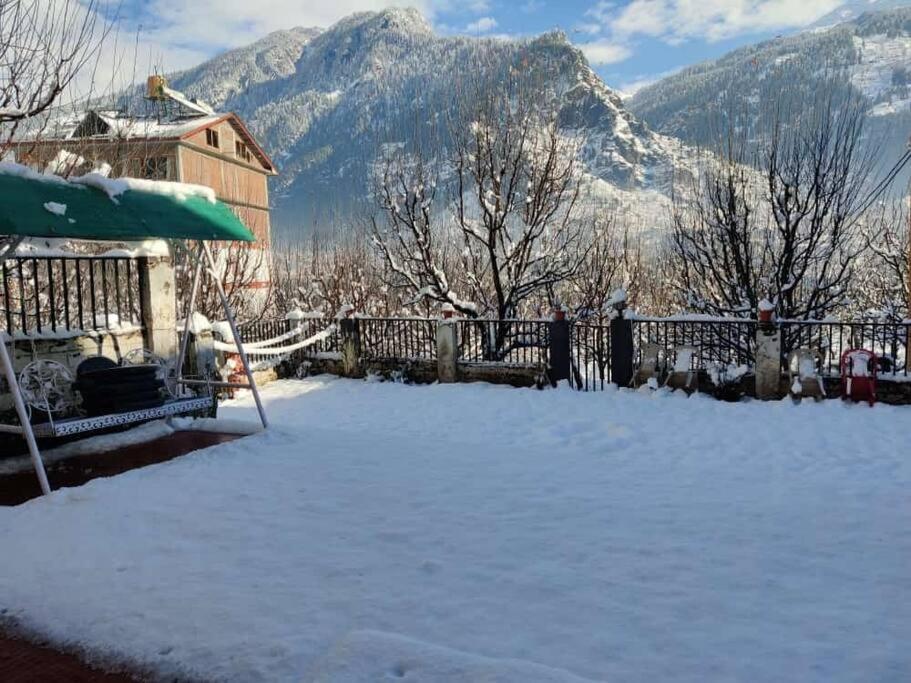 Aroma Taru Villa / Cottage ,Manali Екстериор снимка