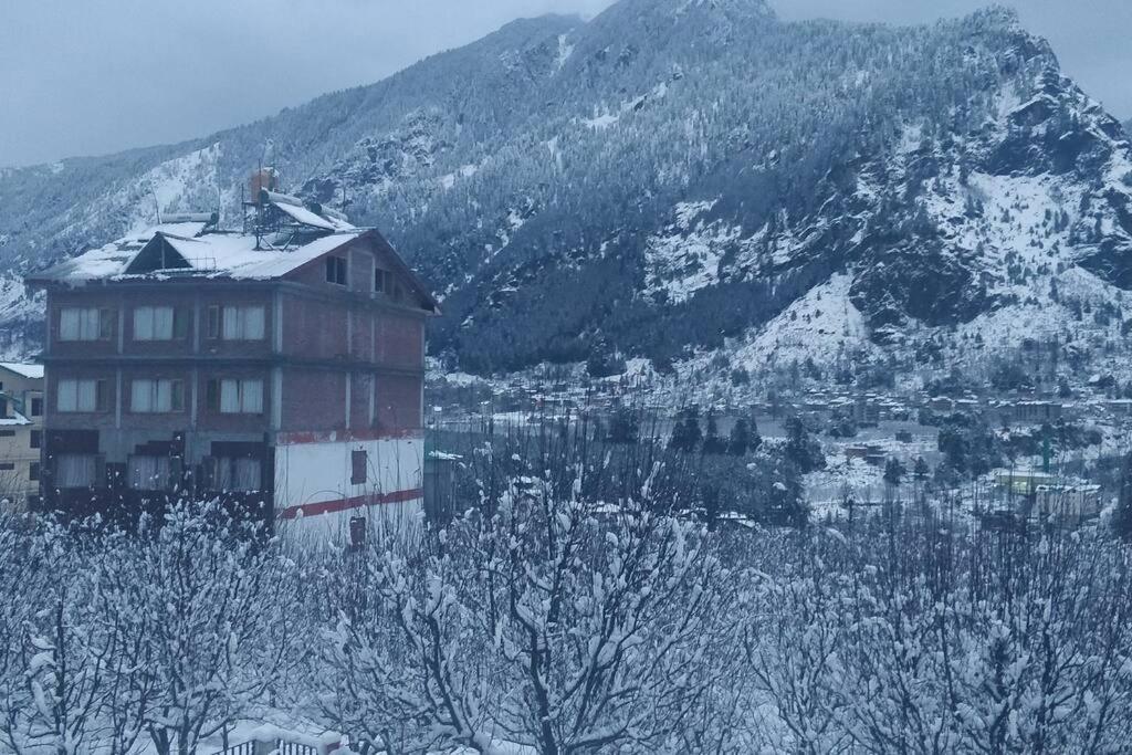 Aroma Taru Villa / Cottage ,Manali Екстериор снимка