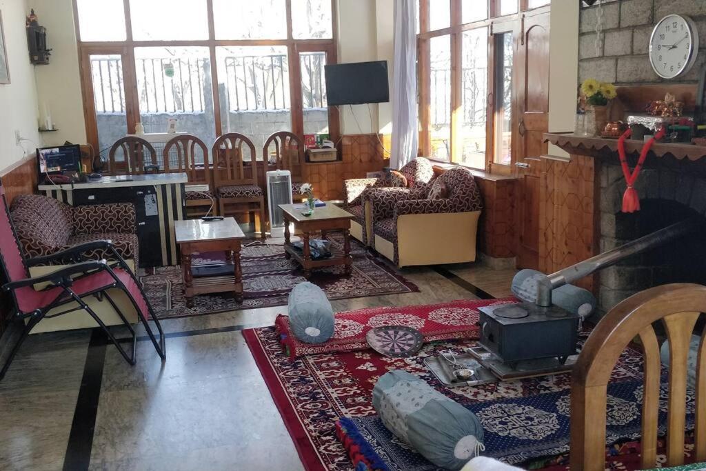 Aroma Taru Villa / Cottage ,Manali Екстериор снимка