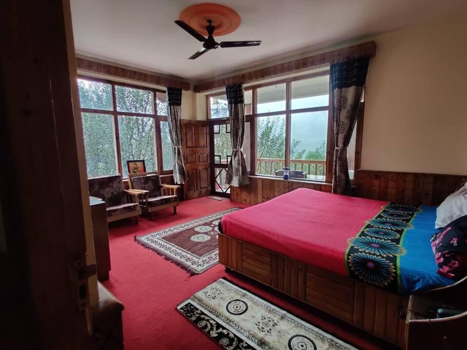 Aroma Taru Villa / Cottage ,Manali Екстериор снимка